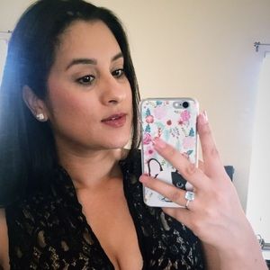 Meet your Posher, Juby